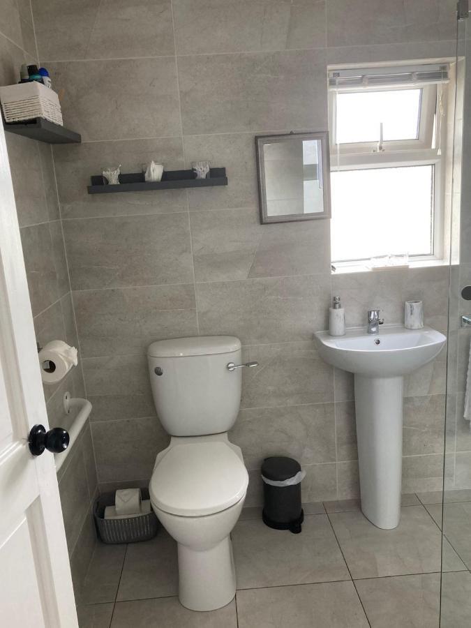 Villa Glenhill - Newly Renovated In A Unique Location Belmullet Exterior foto